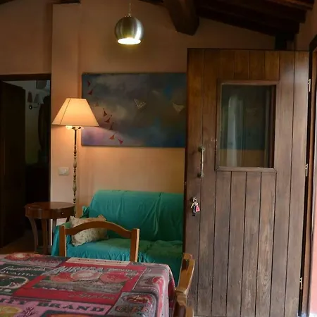 Casa Vacanze Con Piscina A Pila, A Un Passo Da Perugia * Pila (Umbria)