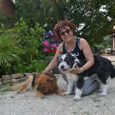 Casa Vacanze Con Piscina A Pila, A Un Passo Da Perugia * Pila (Umbria)
